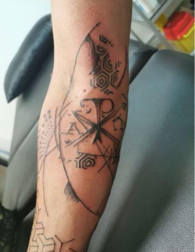 tatouage destructuré intérieur tattoo my st fulgent 85