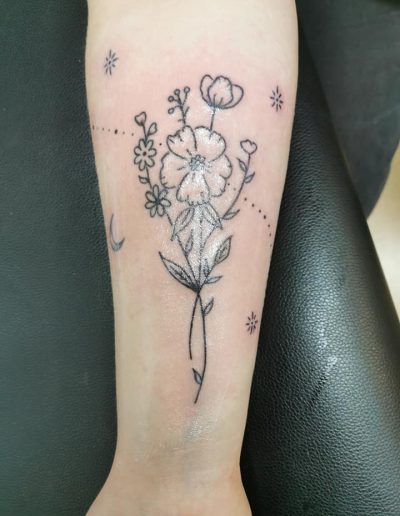 tatouage fleur bras tattoo my st fulgent 85
