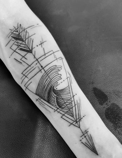 tatouage flèche vague tattoo my st fulgent 85