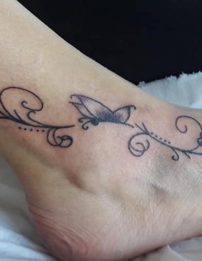 tatouage cheville papillon arabesque tattoo my st fulgent 85