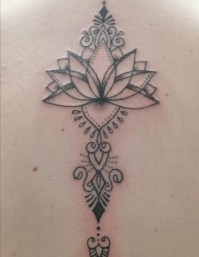tatouage fleur arabesque tattoo my st fulgent 85
