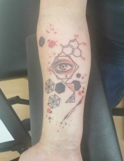 tatouage oeil structure ruche tattoo my st fulgent 85