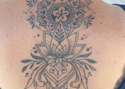 tatouage lotus mandala nuque tattoo my st fulgent 85