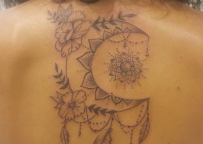 tatouage fleur et lune mandala tattoo my st fulgent 85