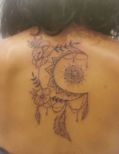 tatouage fleur et lune mandala tattoo my st fulgent 85